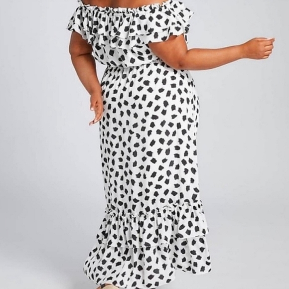 🎉7xHP🎉 NWT BeautiCurve X Lane Bryant Animal Dot Maxi Dress - Picture 2 of 9